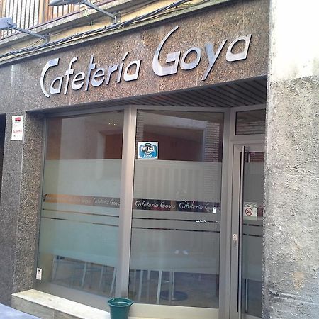 Hostal Cafeteteria Goya Barbastro Ngoại thất bức ảnh